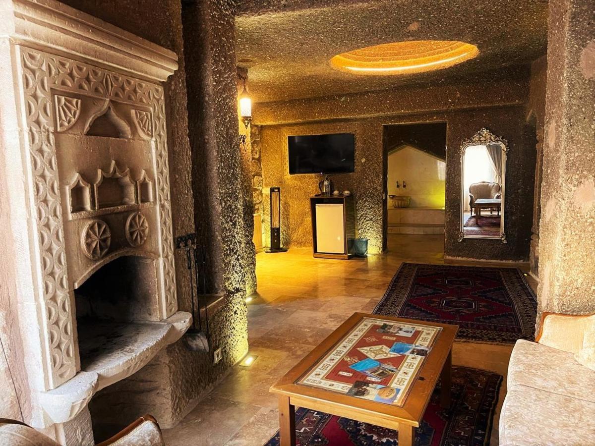 Cappadocia Empire Cave Hotel Göreme Exteriör bild