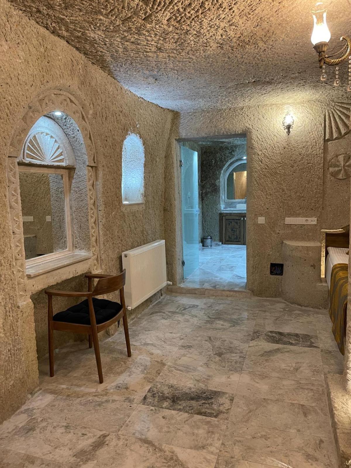 Cappadocia Empire Cave Hotel Göreme Exteriör bild