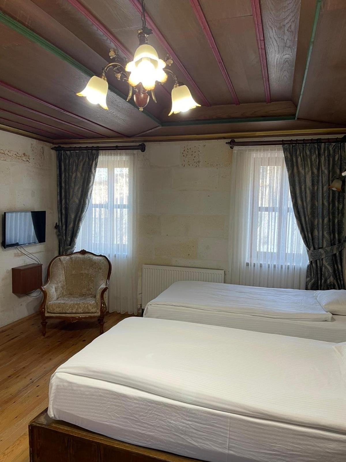 Cappadocia Empire Cave Hotel Göreme Exteriör bild
