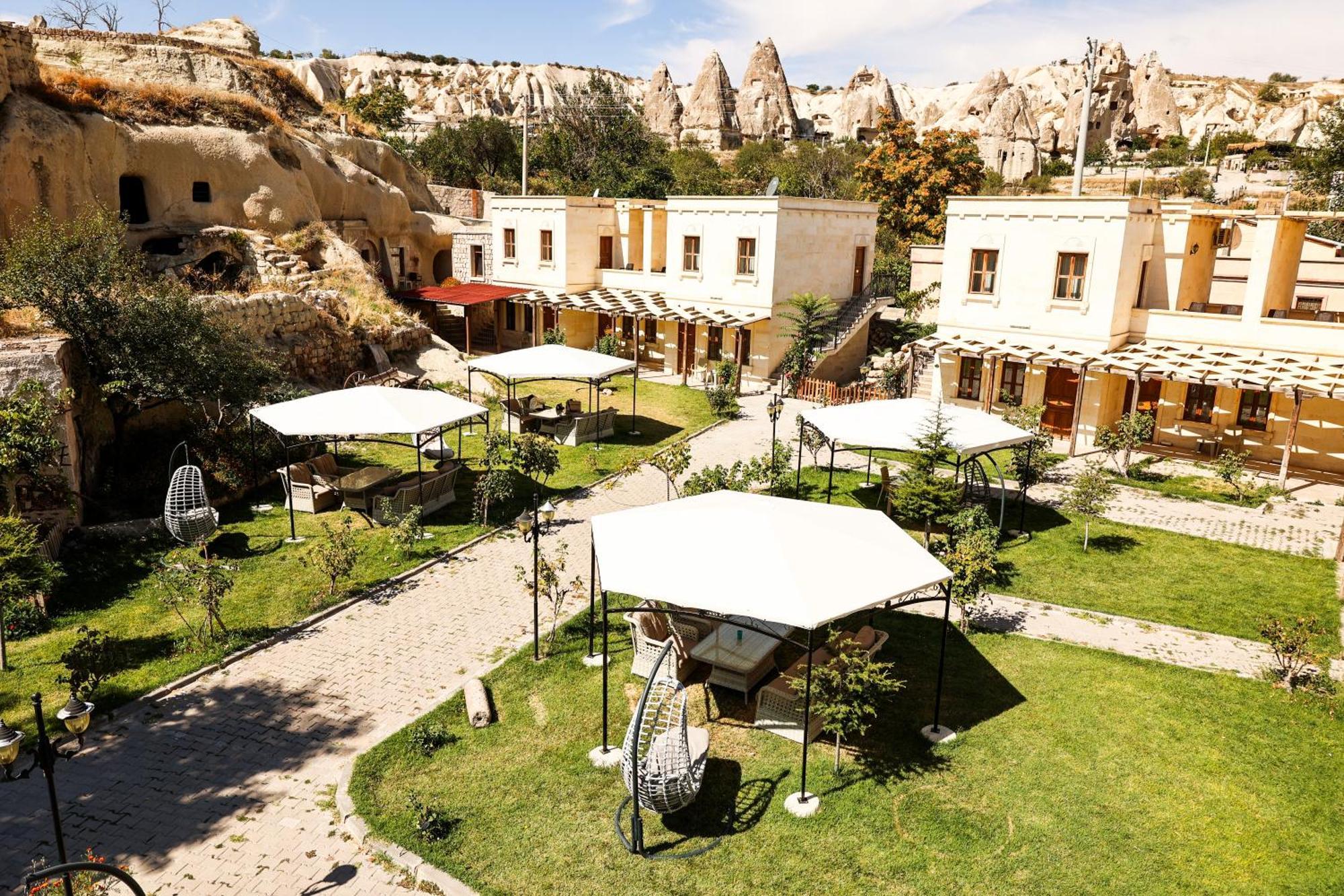 Cappadocia Empire Cave Hotel Göreme Exteriör bild